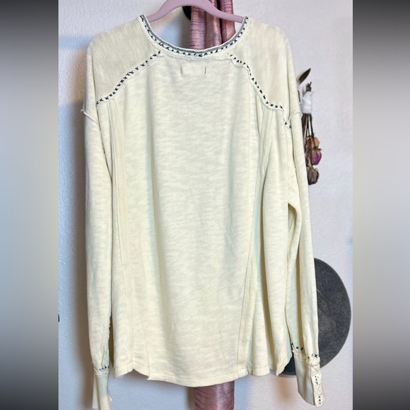 NWOT Free People - We the Free Taylor Henley Small - Picture 6 of 10
